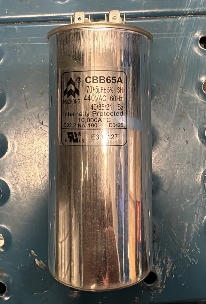 A-40-CAP7005440