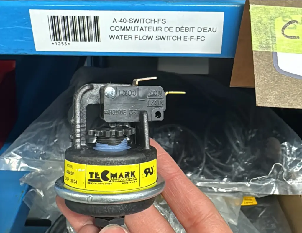 A-40-SWITCH-FS